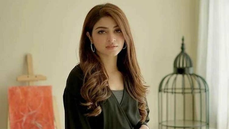 Kinza Hashmi turns heads on Turkey getaway