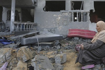 Hamas and Israel agree to extend truce for two days