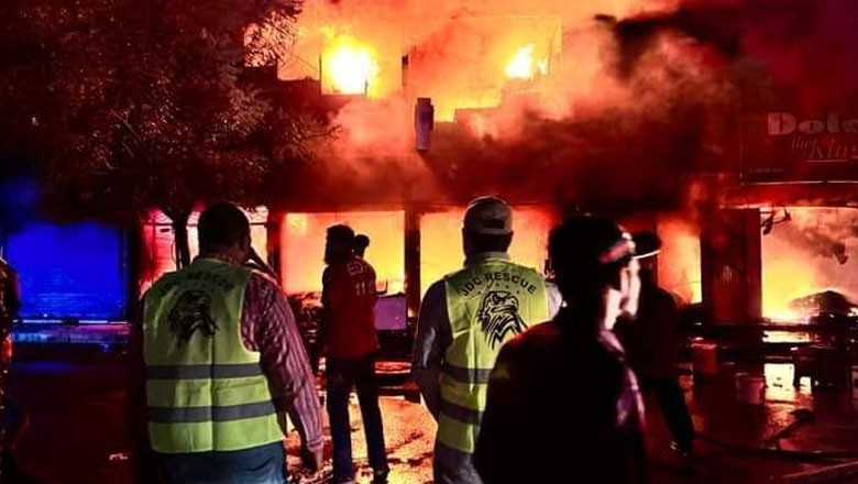 Karachi shopping mall fire: Death toll rises to five as another body recovered