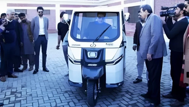 Punjab introduces electric rickshaws in Lahore to combat air  pollution