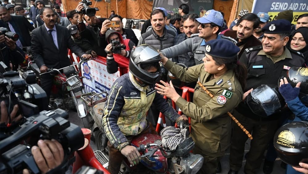 CTO Lahore distributes free helmets