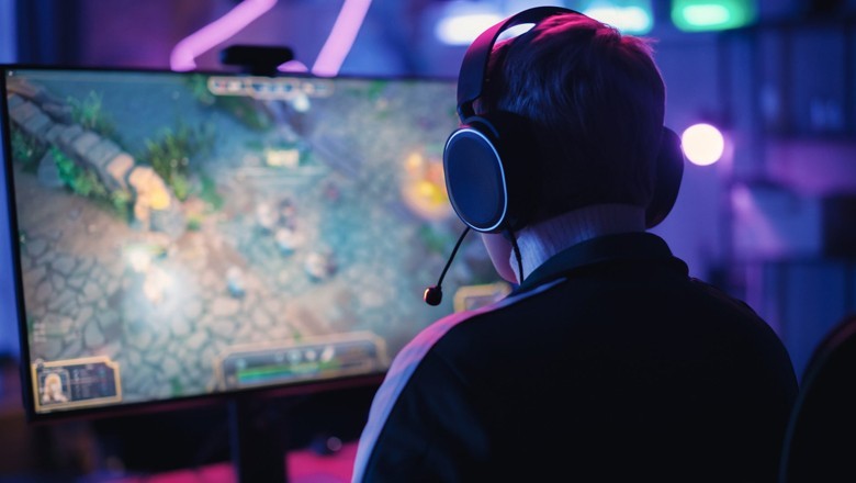 Gaming addiction may lead to permanent hearing loss, warns study