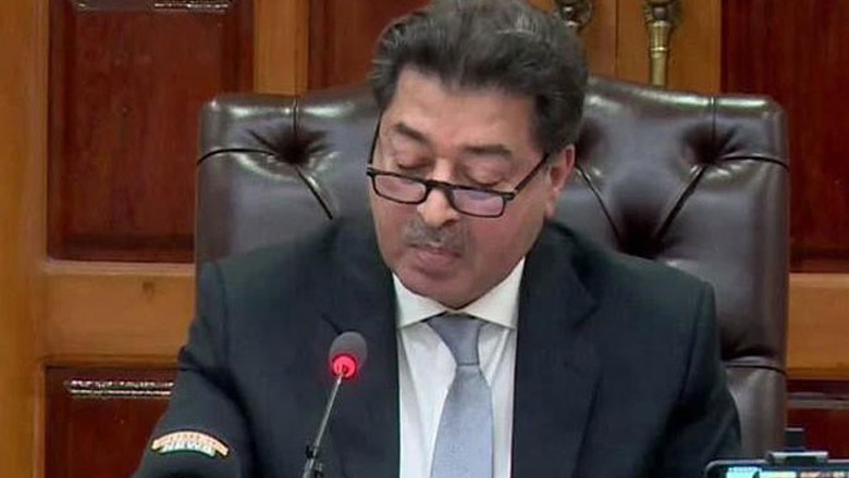 CEC Sultan Raja says he won't direct interior ministry to restore cellular services