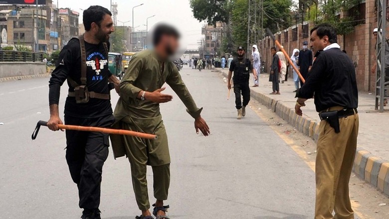 41% Pakistanis believe the country is more 'unsafe now than ever'