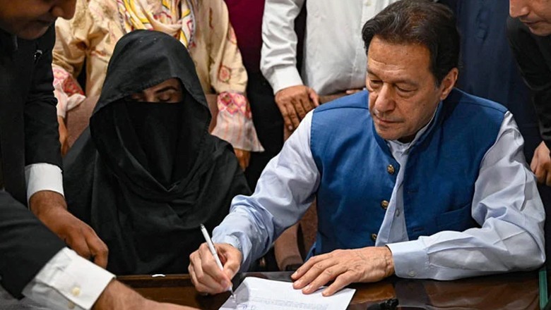 Imran Khan, Bushra Bibi to be indicted in £190 million fraud case on Feb 27