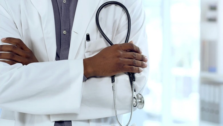 Govt bars doctors from foreign tours sponsored by pharma companies