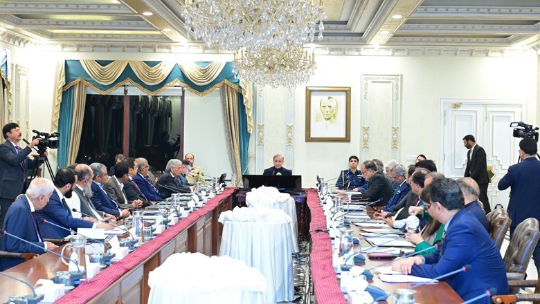 PM Shehbaz, his cabinet forgo salaries, privileges due to economic challenges