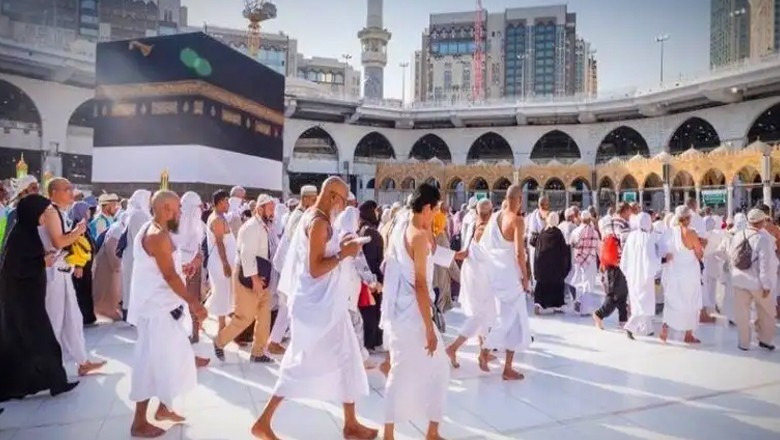 Umrah package price increases from Rs200,000 to Rs400,000 in six months
