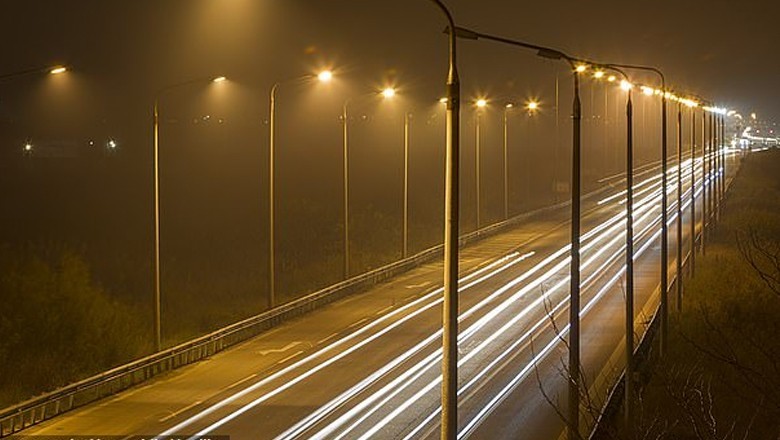 Exposure to outdoor bright lights at night may increase risk of stroke: study