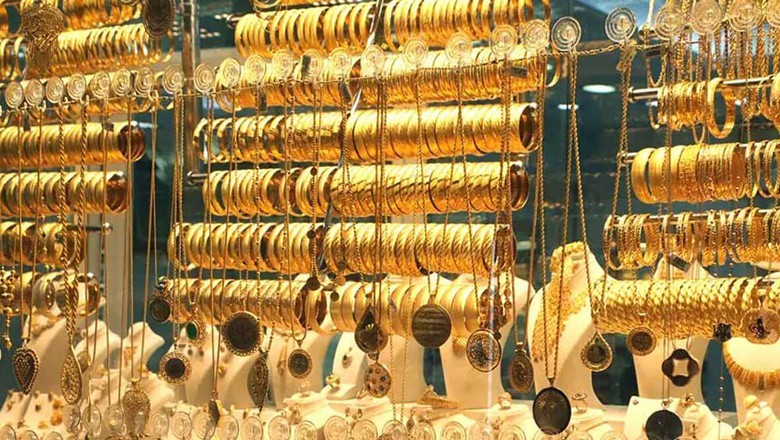 Gold price hiked by Rs62,500 to Rs249,700 in four months of 2024