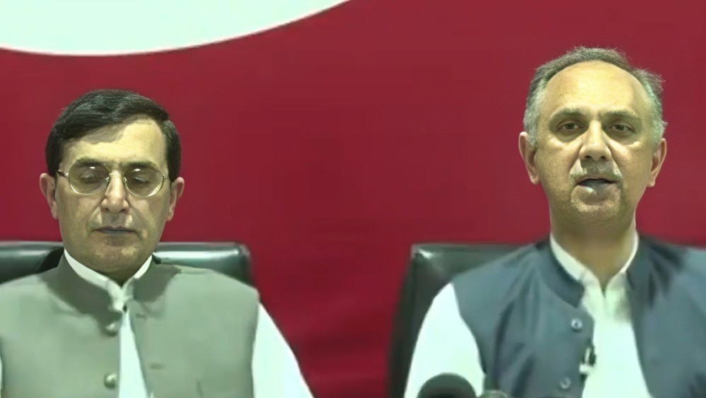 PTI announces protest on April 26