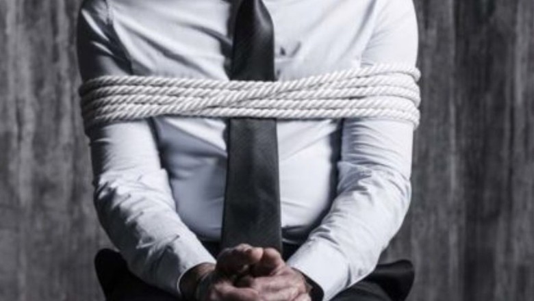 Muzaffargarh boy fakes his own kidnapping to extort money from father for 'love marriage'