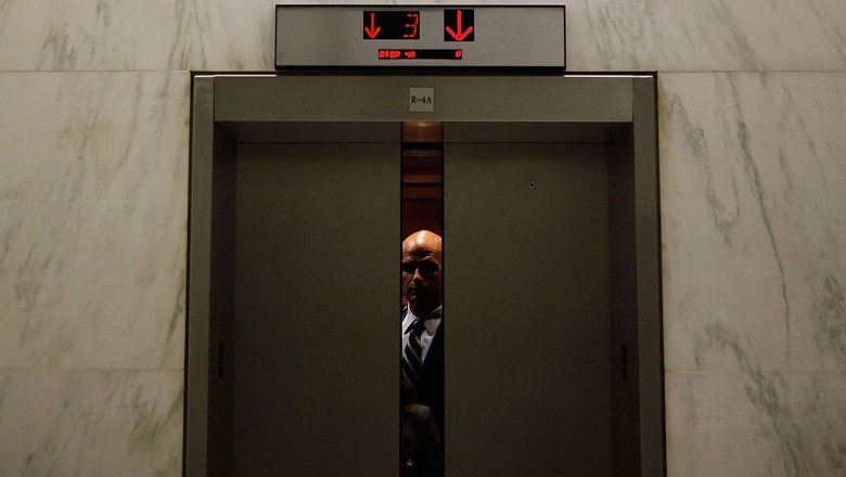 Elevator users have a higher risk of early death: study