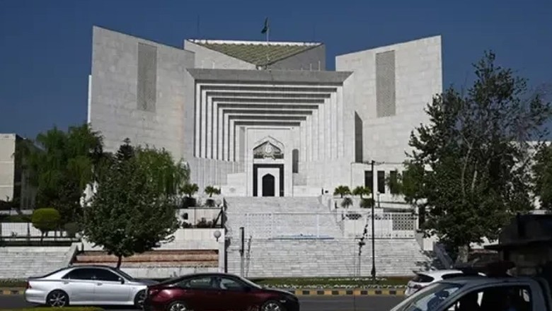 KP govt approaches SC for live streaming of NAB amendments case