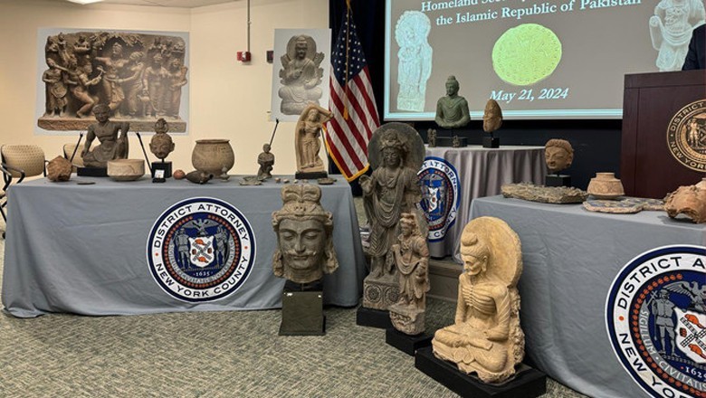US hands over 133 stolen artefacts worth over $13 million to Pakistan