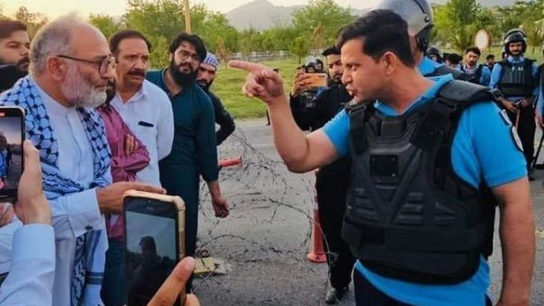 Police official 'misbehaves' with Save Gaza movement chief in Islamabad