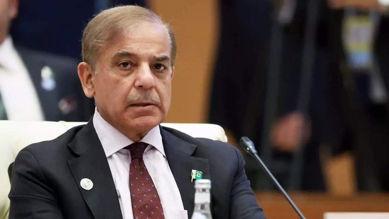 Govt slammed for announcing 