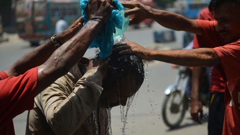 World witnessed '26 extra days of extreme heat' last year due to climate change