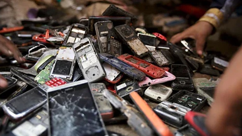 18pc sales tax proposed on mobile phones, other items in budget 2024-25