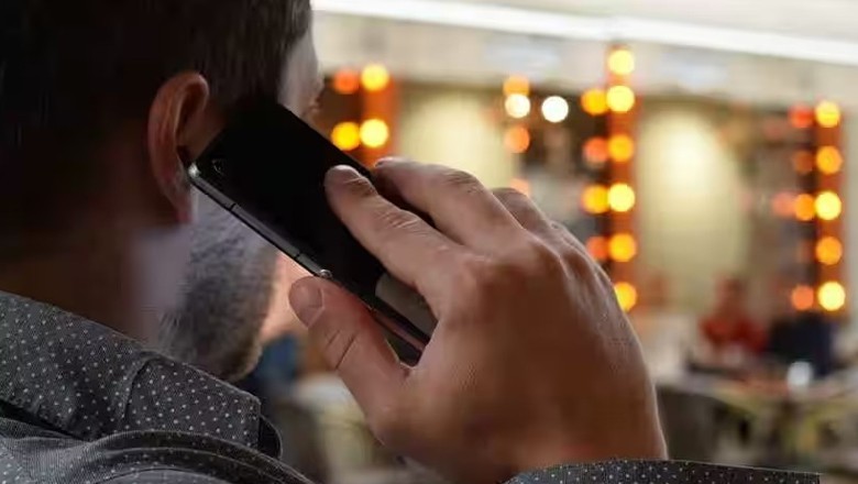 Non-filers will pay 75% mobile phone call tax