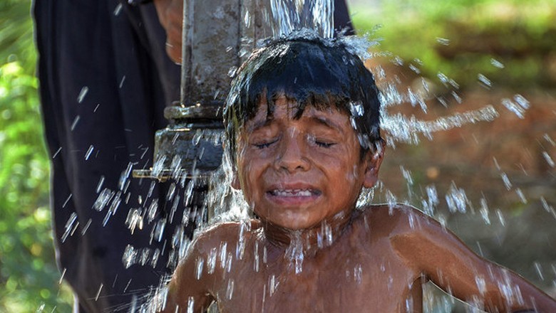 Hot, humid weather to persist in Karachi for next four days