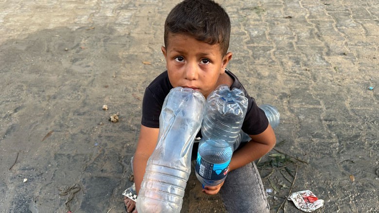 Palestinians forced to drink 