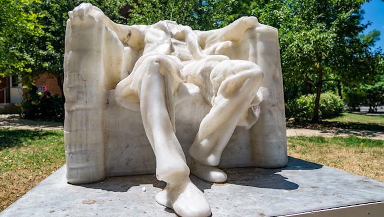 Abraham Lincoln wax statue melts in Washington DC