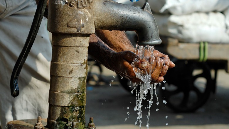 Sindh government to charge Karachiites for using underground water