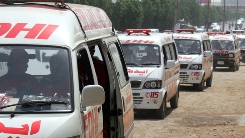 Seven picnickers die as their coaster upturns near Karachi's Mauripur truck stand