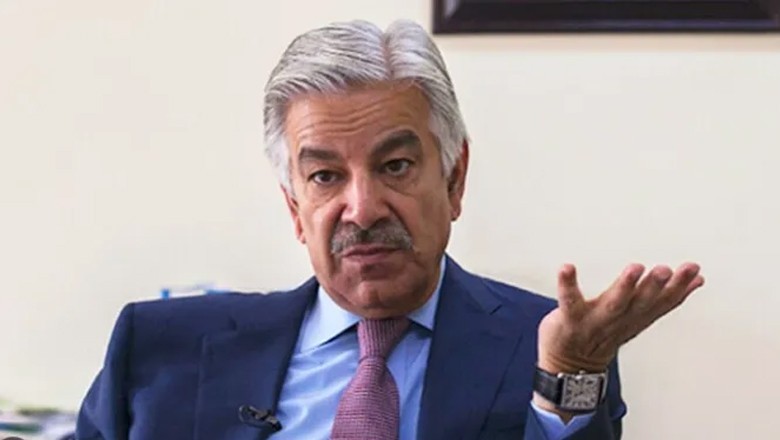 PML-N's Khawaja Asif opposes government's decision to ban PTI