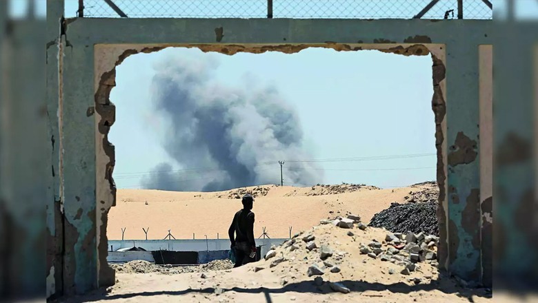 Israeli airstrike during Fajr prayers kills over 100 Palestinians in Gaza