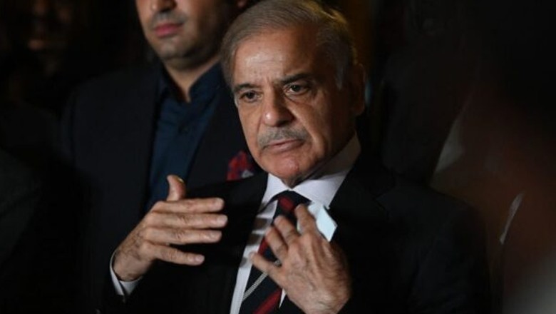 Endowment fund set up in Pakistan for students from low-income families