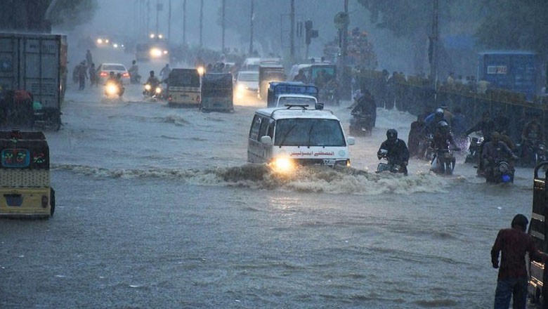 Karachi likely to receive 200mm rain during upcoming monsoon spell