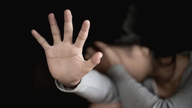 Seminary teacher arrested for 'raping' fellow female instructor in Jhelum