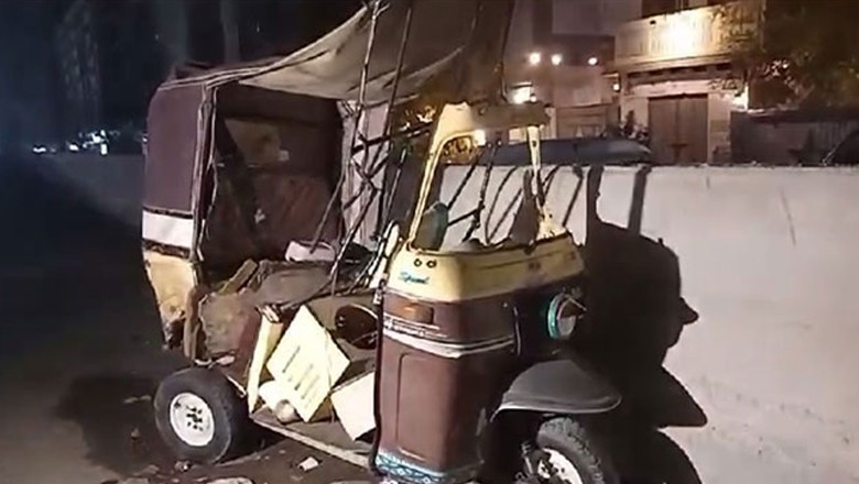 Karachi woman hits rickshaw after losing control of vehicle in DHA