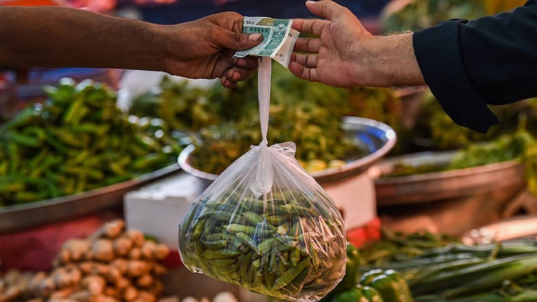 Pakistan's Inflation declines to single digit in August