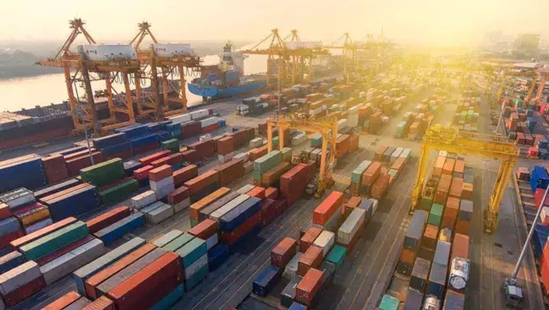 Pakistan's trade deficit surges 20% in September