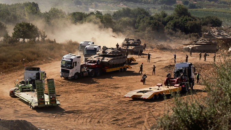 Israeli troops fire at UN peacekeepers in southern Lebanon