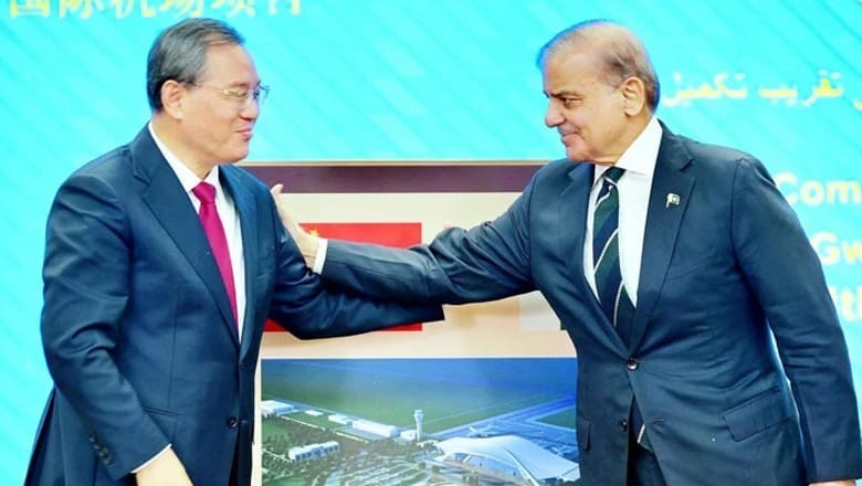 PM Shehbaz, Chinese counterpart inaugurate Gwadar airport