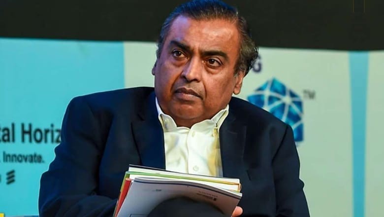 Mukesh Ambani loses over Rs160000000000 within a day; here's the reason