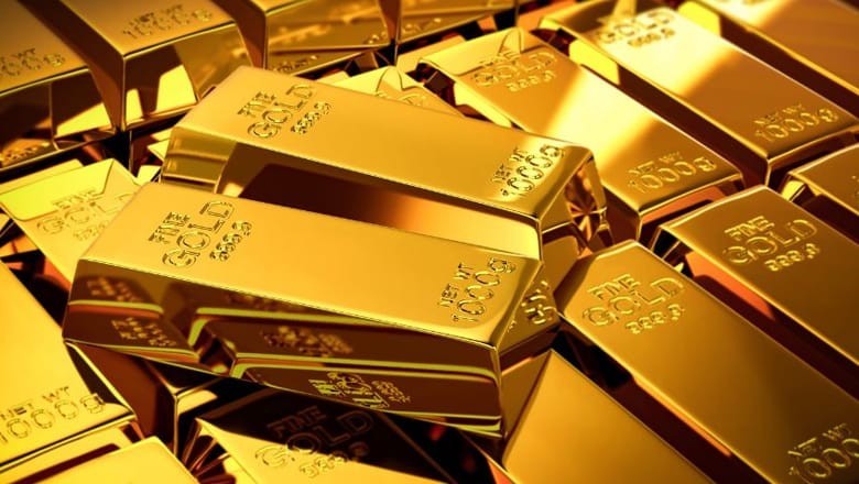Gold rates continue to plunge in Pakistan; check latest prices