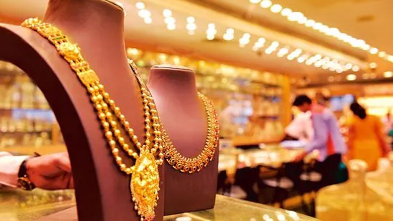 Gold price per tola reaches Rs278,800 in Pakistan