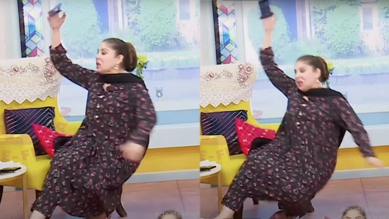 Mishi Khan falls during live show while taking selfie, video goes viral