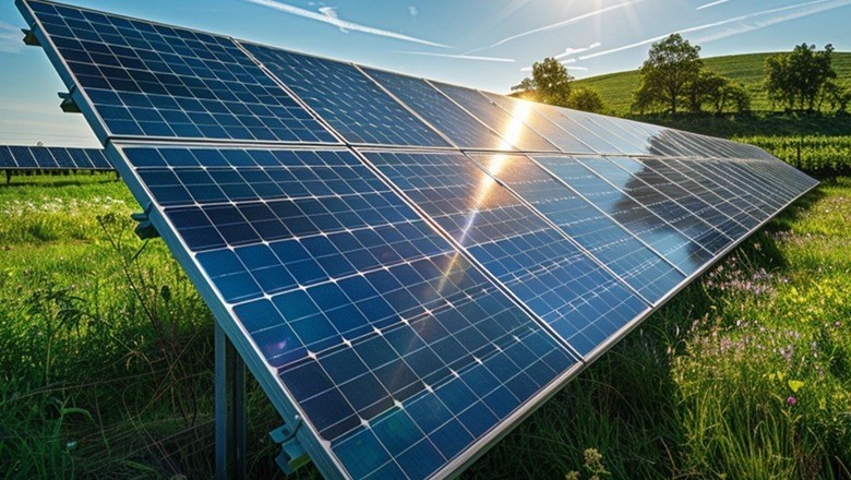 Pakistan sees major decline in solar panel prices