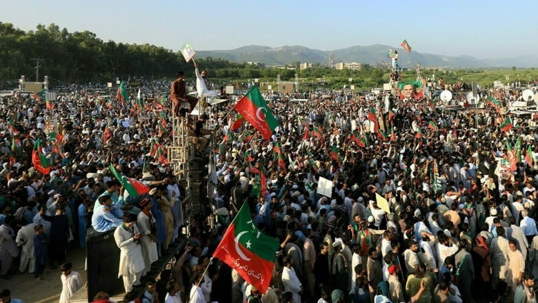 Centre warns KP against using govt resources for PTI protest