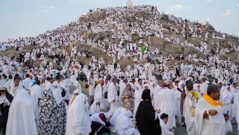 Pakistan govt reduces Hajj 2025 fares by $50