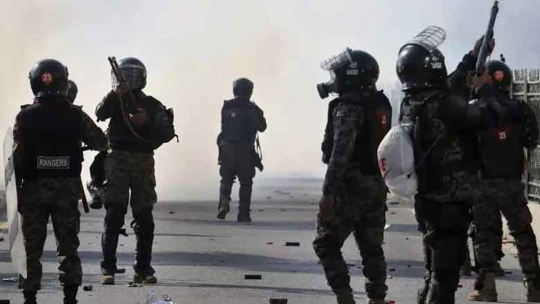 Security forces dismiss 'propaganda' of deaths during clashes with PTI: report