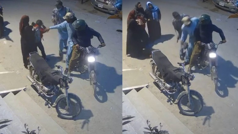 Armed men loot women accompanied by child at gunpoint in Karachi