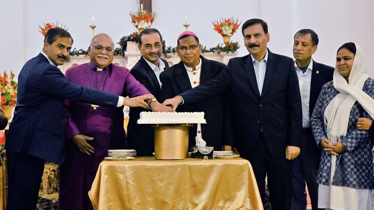 COAS Asim Munir joins Christmas celebrations in Rawalpindi