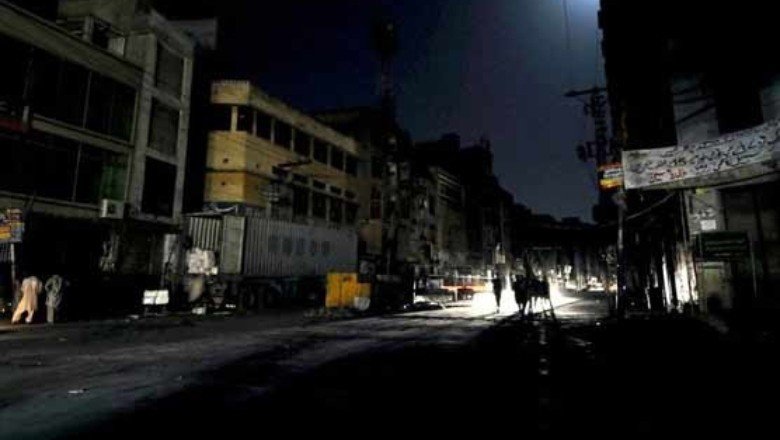 Karachi power outage: 17 feeders to shut down today, check your area's timing